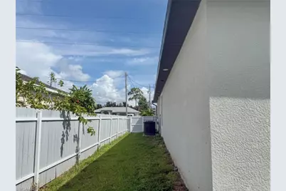 433 NW 1st St, Cape Coral, FL 33993 - Photo 41