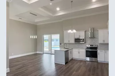 433 NW 1st St, Cape Coral, FL 33993 - Photo 5