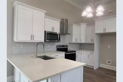 433 NW 1st St, Cape Coral, FL 33993 - Photo 13