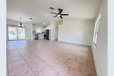 718 Rue Labeau Cir, Fort Myers, FL 33913 - Photo 5