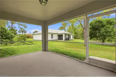 752 Barclay Ave, Lehigh Acres, FL 33974 - Photo 37