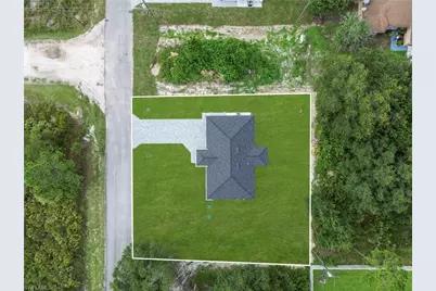 1718 Hibiscus Ave, Lehigh Acres, FL 33972 - Photo 41