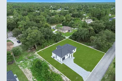 1718 Hibiscus Ave, Lehigh Acres, FL 33972 - Photo 37