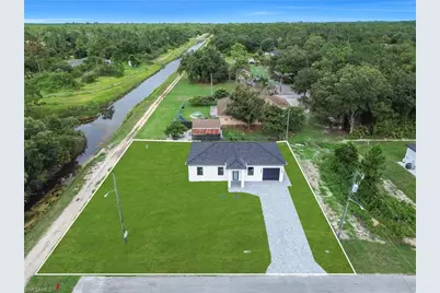 1800 Hibiscus Ave, Lehigh Acres, FL 33972 - Photo 1