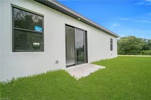 1800 Hibiscus Ave, Lehigh Acres, FL 33972 - Photo 29