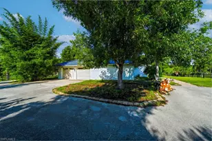 9200 Nalle Grade Rd, North Fort Myers, FL 33917 - Photo 5