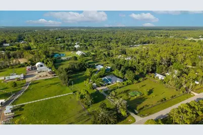 9200 Nalle Grade Rd, North Fort Myers, FL 33917 - Photo 41