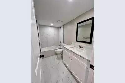 4102 SE 19th Pl #11, Cape Coral, FL 33904 - Photo 3