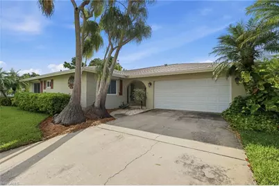 6561 E Town and River Rd, Fort Myers, FL 33919 - Photo 7