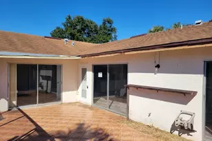 5629 Foxlake Dr, North Fort Myers, FL 33917 - Photo 1