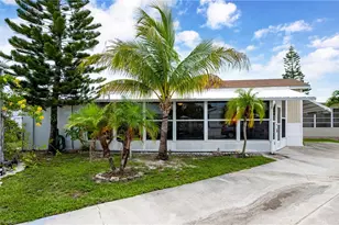 45 Shifting Sands Ave, Bonita Springs, FL 34135 - Photo 19