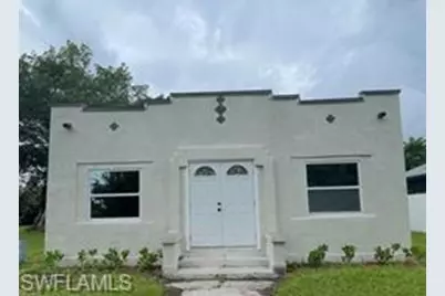 466 Wilma Ave, Fort Myers, FL 33905 - Photo 1