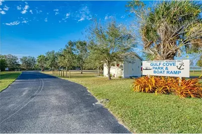 12089 Diversey Ave, Port Charlotte, FL 33981 - Photo 27