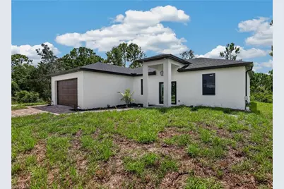 2000 W 14th St, Lehigh Acres, FL 33972 - Photo 41