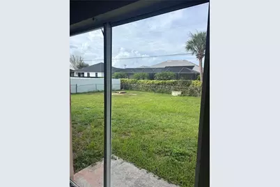 1903 NE 20th Pl, Cape Coral, FL 33909 - Photo 7