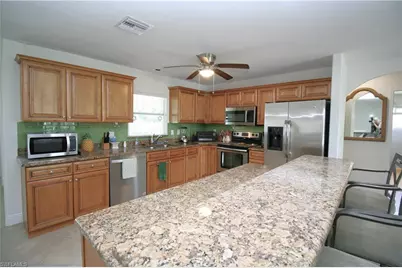 1421 SE 36th St, Cape Coral, FL 33904 - Photo 17
