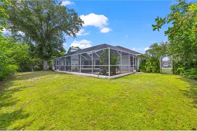 6872 Fairview St, Fort Myers, FL 33966 - Photo 35