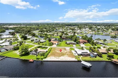 13838 River Forest Dr, Fort Myers, FL 33905 - Photo 9