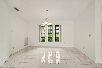 423 SW 12th St, Cape Coral, FL 33991 - Photo 7