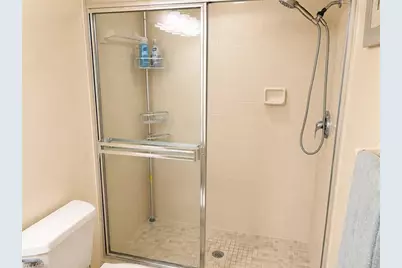 11300 Caravel Cir #203, Fort Myers, FL 33908 - Photo 9
