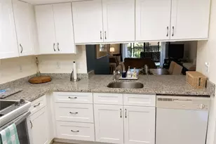 11300 Caravel Cir, Fort Myers, FL 33908 - Photo 3