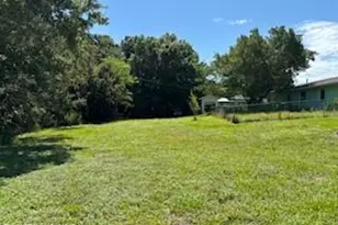 8206 Riverside Dr, Punta Gorda, FL 33982 - Photo 5