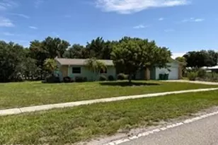8206 Riverside Dr, Punta Gorda, FL 33982 - Photo 1