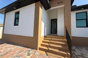 15335 Wall Dr, Fort Myers, FL 33908 - Photo 3
