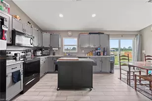 5011 Dania Cir, Labelle, FL 33935 - Photo 5
