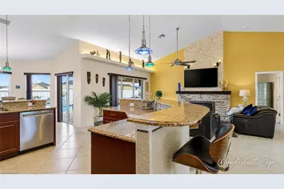4413 SW 10th Ave, Cape Coral, FL 33914 - Photo 9