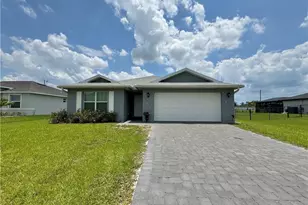 1424 NW 4th St, Cape Coral, FL 33993 - Photo 1