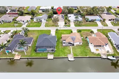 2304 SE 8th Ter, Cape Coral, FL 33990 - Photo 25