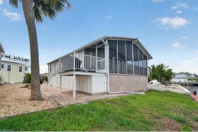 43 Emily Ln, Fort Myers Beach, FL 33931 - Photo 23