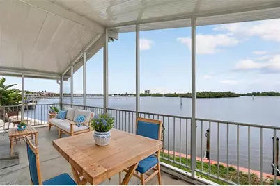 43 Emily Ln, Fort Myers Beach, FL 33931 - Photo 9