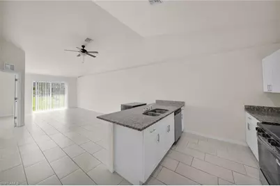 4106 SW 7th Pl, Cape Coral, FL 33914 - Photo 7