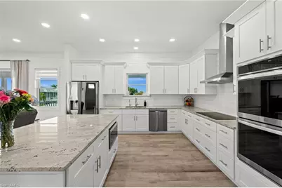 2912 Buttonwood Key Ct, Saint James City, FL 33956 - Photo 15