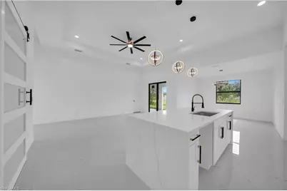 4629 Dora Ave N, Lehigh Acres, FL 33971 - Photo 9