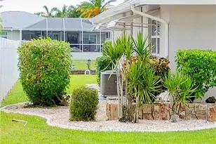 5240 Seminole Ct, Cape Coral, FL 33904 - Photo 3