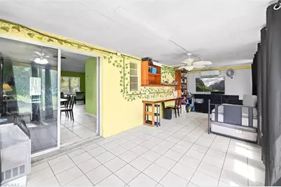 918 McKinley Ave, Lehigh Acres, FL 33972 - Photo 17