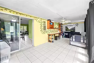 918 McKinley Ave, Lehigh Acres, FL 33972 - Photo 17