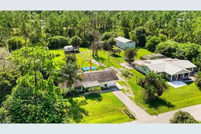 918 McKinley Ave, Lehigh Acres, FL 33972 - Photo 33