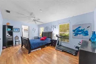 918 McKinley Ave, Lehigh Acres, FL 33972 - Photo 9