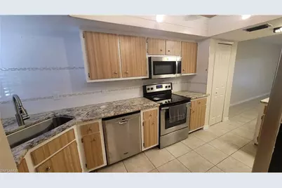 1202 Cape Coral Pkwy W #107, Cape Coral, FL 33914 - Photo 23