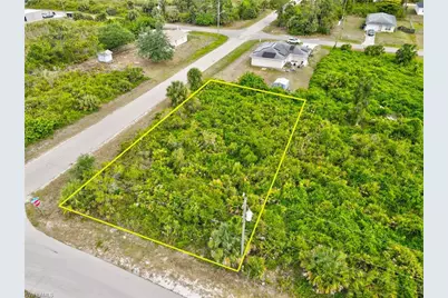 2901 67th St W, Lehigh Acres, FL 33971 - Photo 7