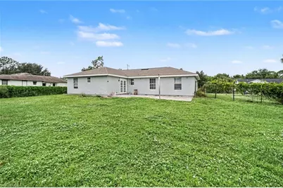 514 Palmetto Ave, Lehigh Acres, FL 33972 - Photo 23