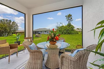 1819 NE 2nd St, Cape Coral, FL 33993 - Photo 19