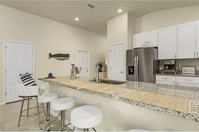 1819 NE 2nd St, Cape Coral, FL 33993 - Photo 9