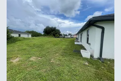 1137/1139 Homer Ave S, Lehigh Acres, FL 33973 - Photo 7