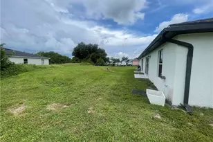 1137/1139 Homer Ave S, Lehigh Acres, FL 33973 - Photo 7