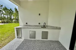 919 Hibiscus Ave, Lehigh Acres, FL 33972 - Photo 39